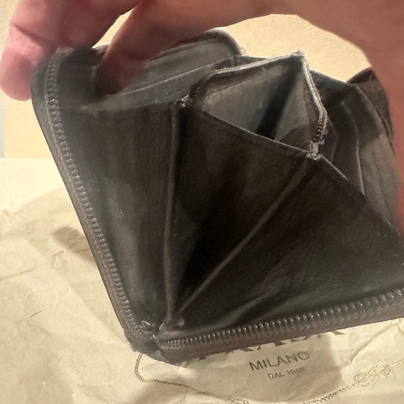 Prada wallet - Picture 3 of 14